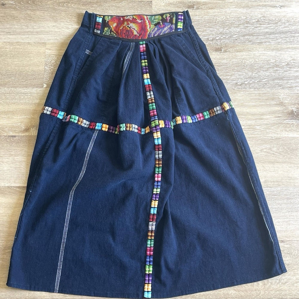Guatemalan Hand Embroidered Skirt Medium Indigo Folk Art Boho Midi Pockets